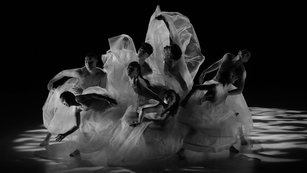  © B.Dance