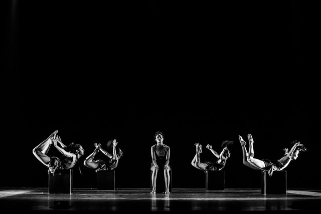  © Eyal Hirsch