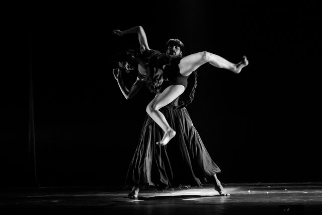  © Eyal Hirsch
